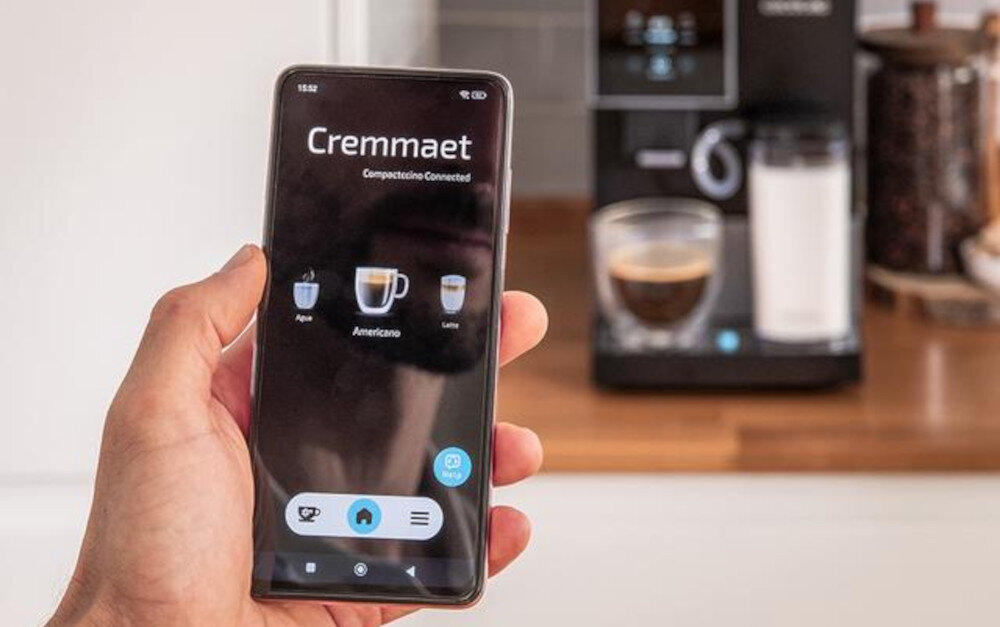 Ekspres CECOTEC Cremmaet Compactccino Connected White Rose Sterowanie z poziomu aplikacji Obsługa przez Wi-Fi i aplikację kawa  Wystarczy kilka kliknięć w telefonie
