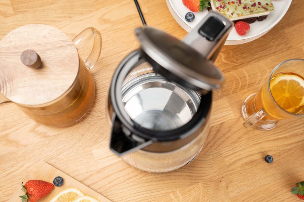 Czajnik ZELMER ZCK8056  Proste czyszczenie Ukryty element grzewczy Gładkie wnętrze ułatwienie higiena