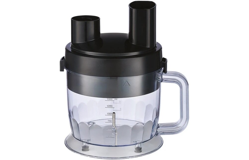 Na zdjęciu znajduje się przezroczysty pojemnik z uchwytem, wyposażony w czarną pokrywę z dwoma pionowymi otworami. Na pojemniku widoczne są miarki z oznaczeniami od 500 ml do 1500 ml.