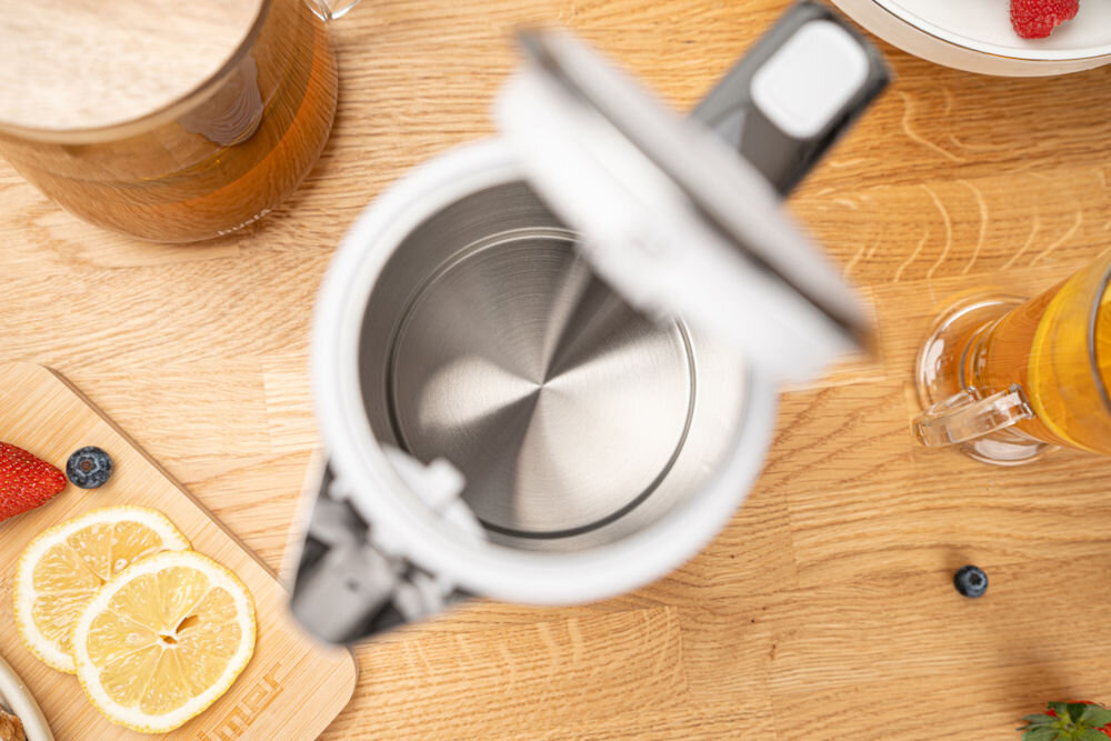 Czajnik ZELMER ZCK7956E Elegant Line Bezpiecznie i komfortowo Obrotowa podstawa 360°  swoboda  system Otter Controller automatycznie wyłącza