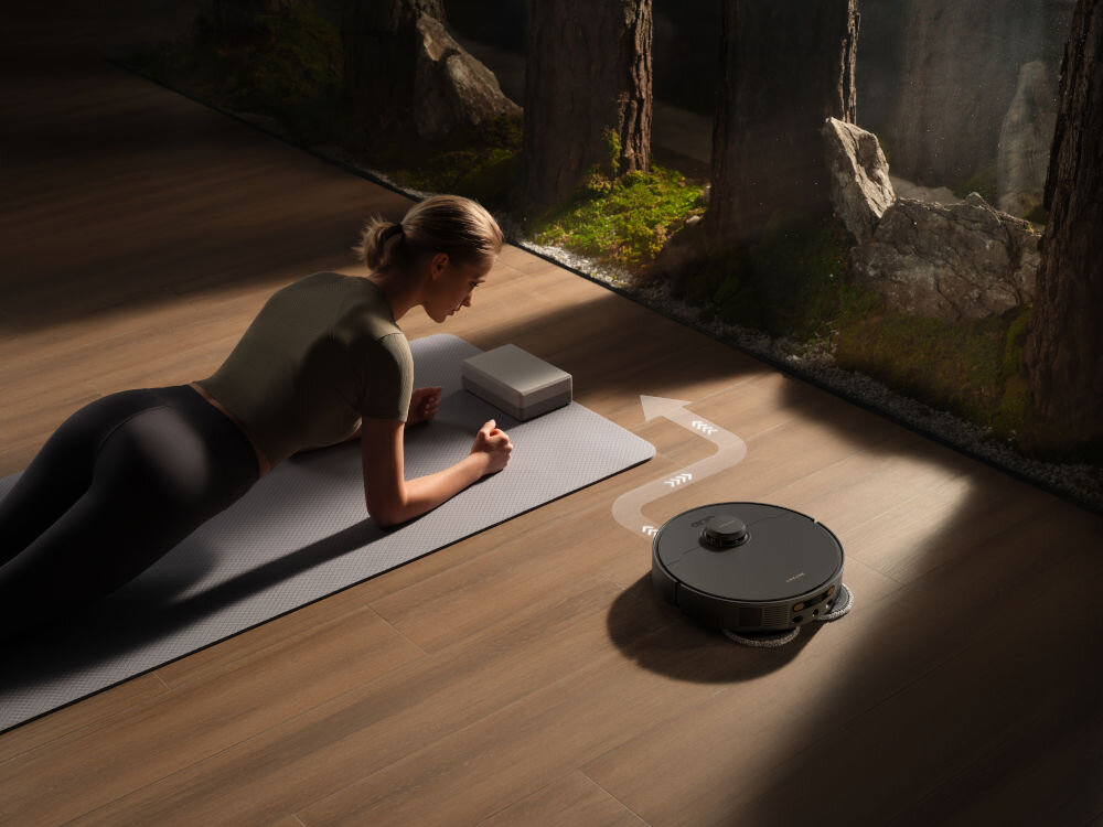 Robot sprzątający DREAME L40S Pro Ultra Czarny omijanie przeszkód wizualizacja trasy omijania czyszczenie narożników krawędzi system easyleap pokonywanie przeszkód do 4 cm 4 koła