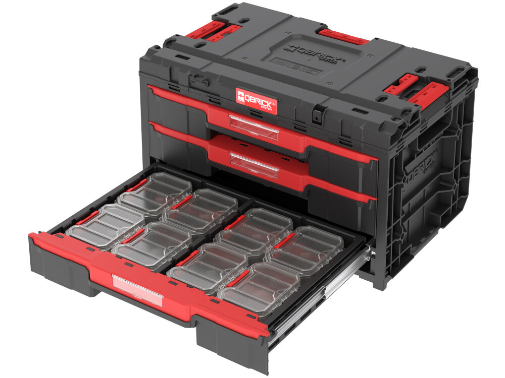 Zestaw skrzynek narzędziowych QBRICK System ONE Drawer 3 Toolbox Promo Compact Organizers SET skrzynka na białym tle z wysuniętą szufladą pojemności 27 litrów przemyślana struktura trzech szuflad i licznych wkładów wysoka wydajność wymiary 587 x 380 x 340 mm waga około 11,7 kg uchwyty