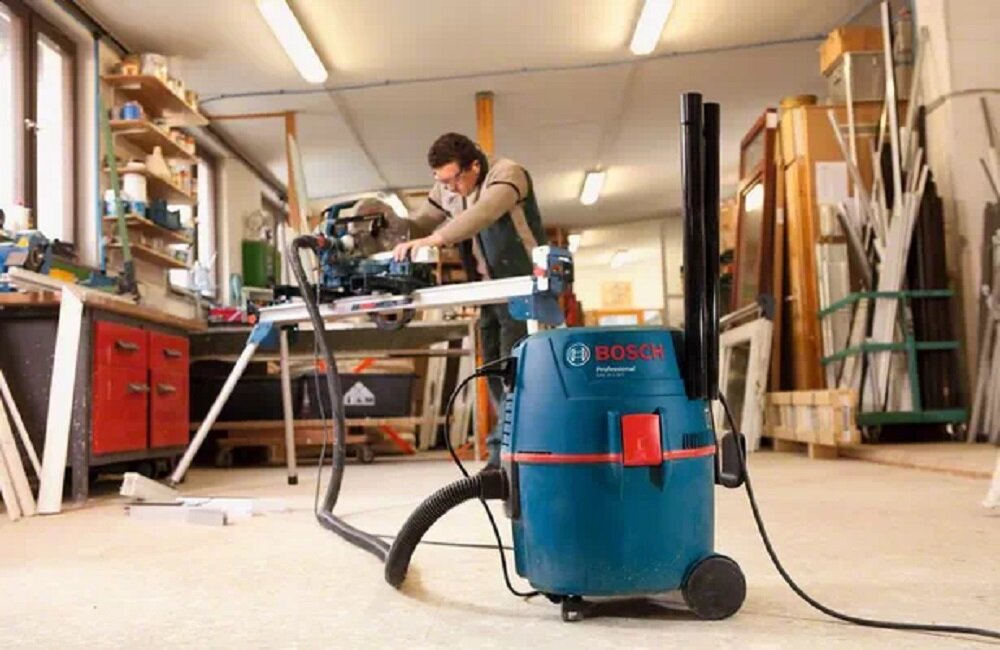 Odkurzacz BOSCH Gas 20 L SFC Mobilny odkurzacz do pracy na sucho i mokro Łatwe czyszczenie filtra