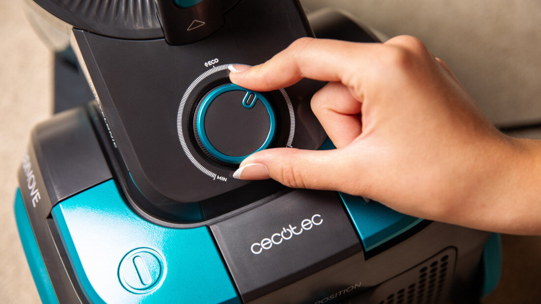 Odkurzacz CECOTEC Conga Rockstar Multicyclonic XL PowerStyle Kontrola nad energią Regulator mocy dopasowanie siły ssania do rodzaju powierzchni