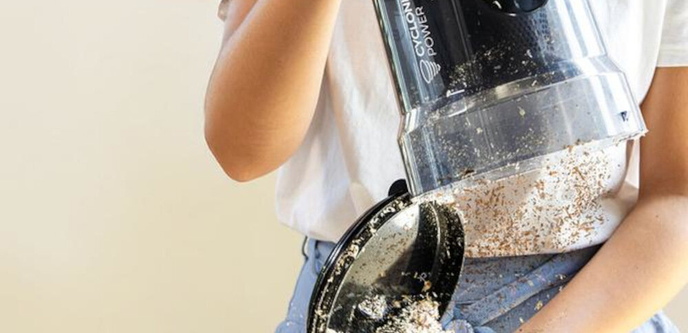 Odkurzacz CECOTEC Conga Rocksta Cyclonic Plus Pojemnik 2 litry System jednego kliknięcia wygoda i czyste ręce