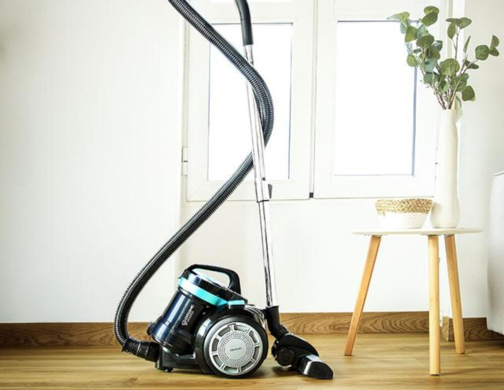 Odkurzacz CECOTEC Conga Rocksta Cyclonic Plus Proste przechowywanie Pozycja parkingowa