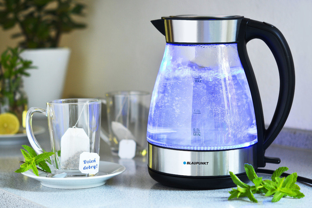 CZAJNIK BLAUPUNKT 501 BIALY OSAD 