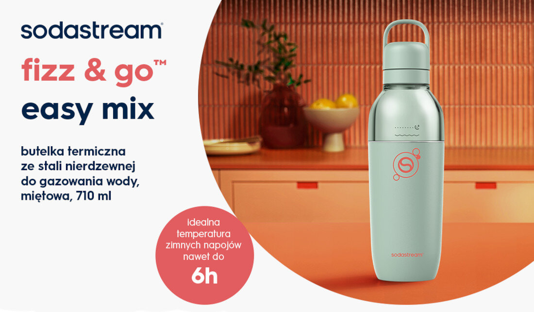 Obraz przedstawia miętową butelkę termiczną z logo sodastream na tle kuchennego blatu. Tekst na obrazie: \'sodastream fizz & go easy mix butelka termiczna ze stali nierdzewnej do gazowania wody, miętowa, 710 ml\' oraz \'idealna temperatura zimnych napojów nawet do 6h\'.