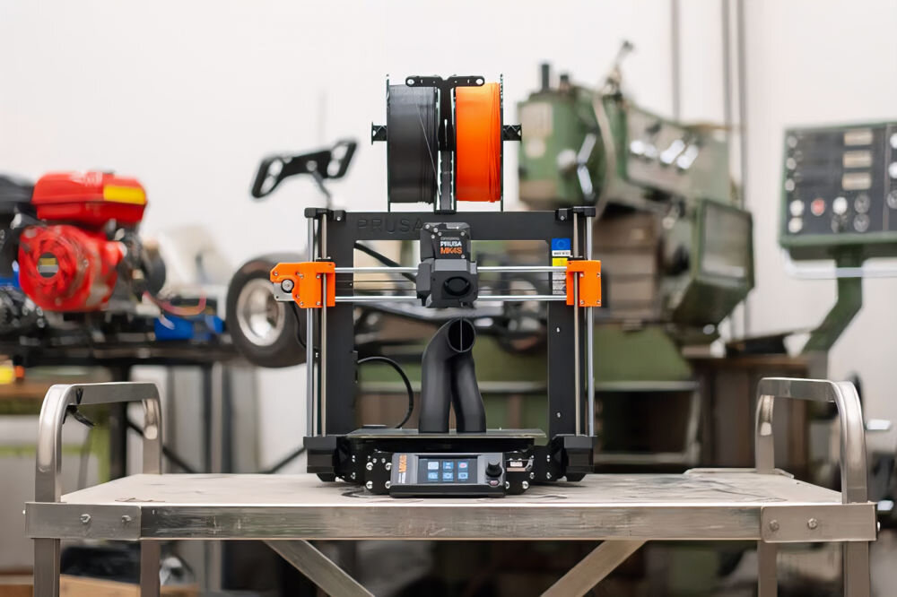 Drukarka 3D PRUSA MK4S Wi-Fi, LAN (Zmontowana) drukarka na wózku w warsztacie Wi-Fi, NFC, bezprzewodowy przesył