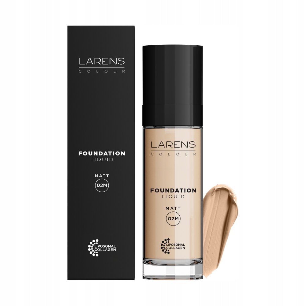 Obraz przedstawia opakowanie i butelkę podkładu Larens Colour Foundation Liquid Matt 02M. Na opakowaniu i butelce widoczny jest napis \'Liposomal Collagen\'.