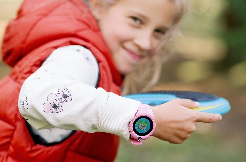 Smartwatch GARETT Kids 5 pasek koperta obudowa wykonanie materiał jakość kolory