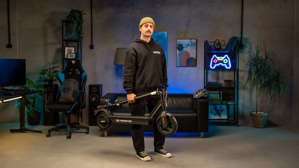 Hulajnoga elektryczna ACER PREDATOR Advance Czarny ekologiczne rozwiazanie do codziennego poruszania sie po miescie lekka mala estetycznie wykonana styl szybkosc przyjazny dla srodowiska srodek transportu