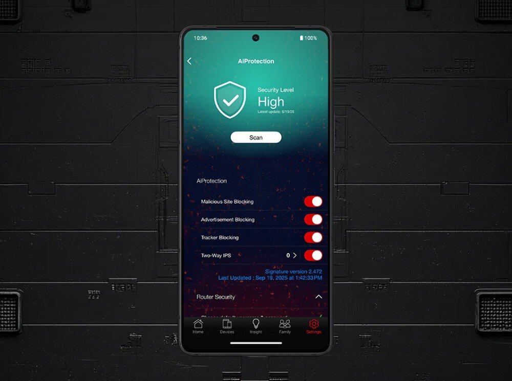 Router ASUS ROG Rapture GT-BE19000AI smartfon wyświetlający interfejs aplikacji mobilnej z zieloną ikoną tarczy i napisem 'Security Level High' oraz listą aktywnych funkcji blokowania zagrożeń, firewall, zabezpieczenia, kontrola rodzicielska