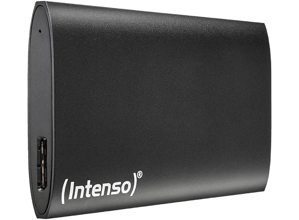 Dysk INTENSO Premium Zewnętrzny dysk ustawiony pionowo w ujęciu z boku, ukazujący podłużny port USB oraz mały otwór diody na bocznej, zaokrąglonej krawędzi obudowy, działanie, wydajność, interfejs