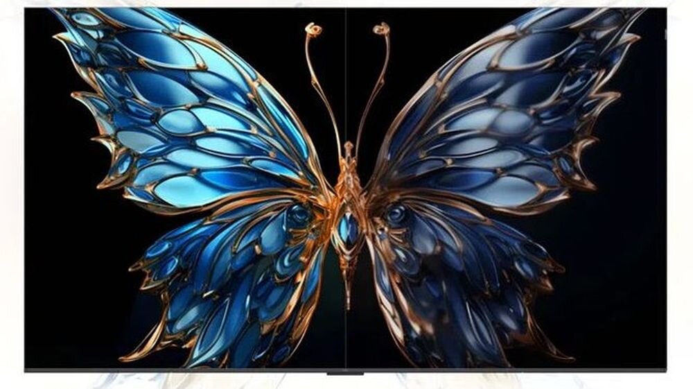 Telewizor IFFALCON 55U85 panel VA kontrast szczegóły obrazu, telewizor z wyświetlonym szklanym motylem