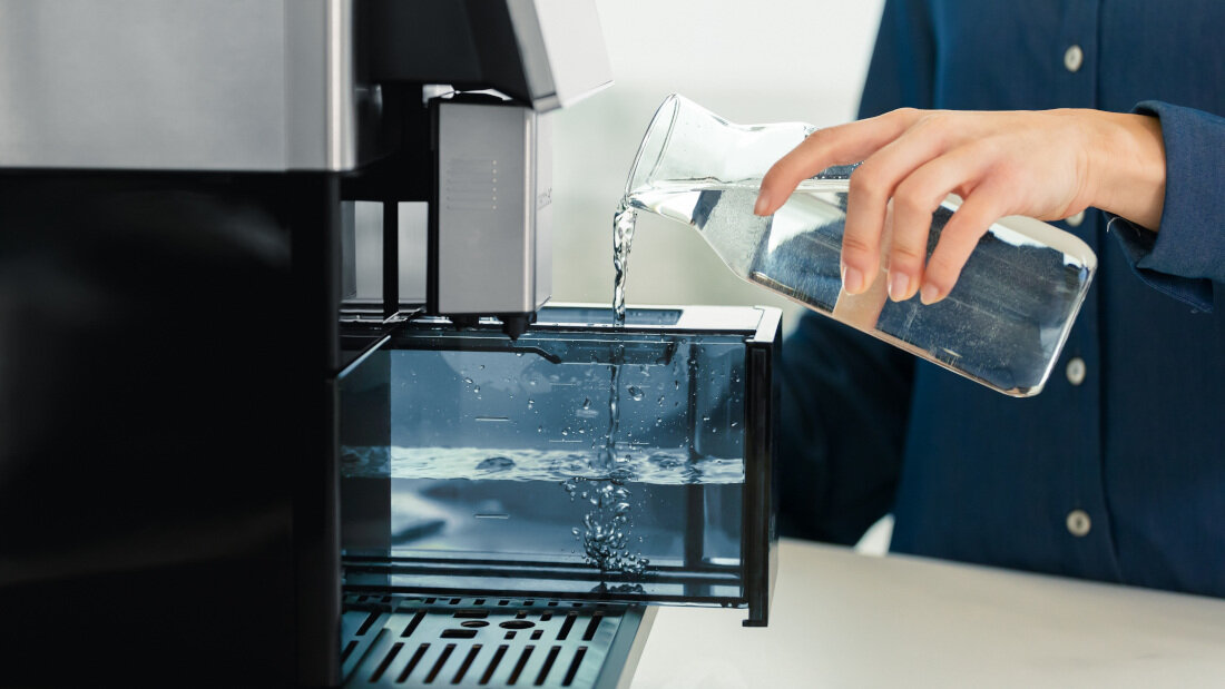 Ekspres CECOTEC Cremmaet Tempo Świeżość w każdej filiżance pojemnik pojemność aromat smak zbiornik woda