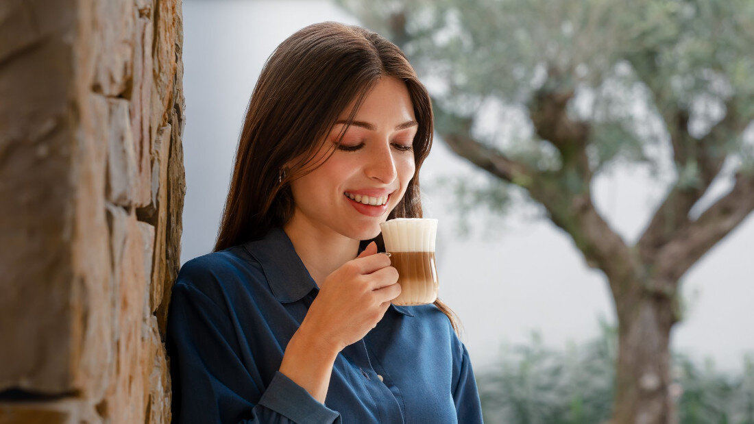 Ekspres CECOTEC Cremmaet Tempo  Szybkość i aromat Technologia Thermoblock moc  w kilka sekund ciśnienie