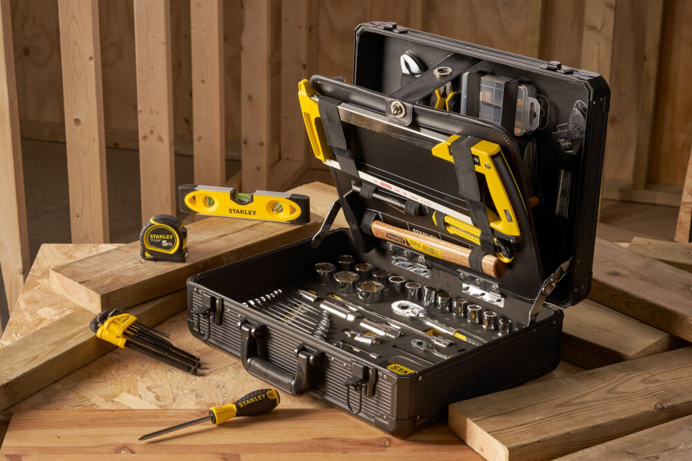 Zestaw narzędzi STANLEY STMT98109-1 (142 elementów) Walizka aluminiowa STANLEY lekka konstrukcja składany uchwyt przenoszenie