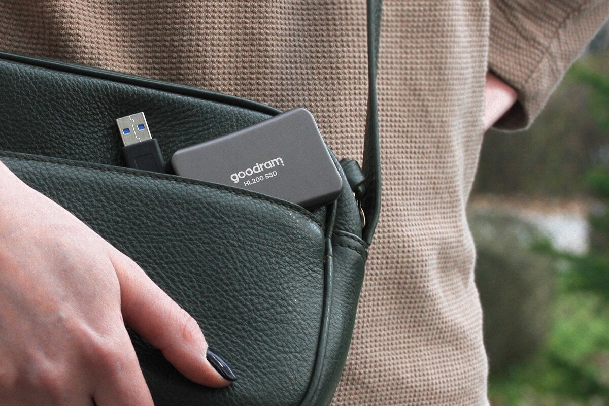 Dysk GOODRAM HL200 bezpieczeństwo Twoich danych Niewielki Płynna praca Maksymalna prędkość odczytu  Maksymalna prędkość zapisu Wymiary waga kolor pojemność niezawodność trwałość