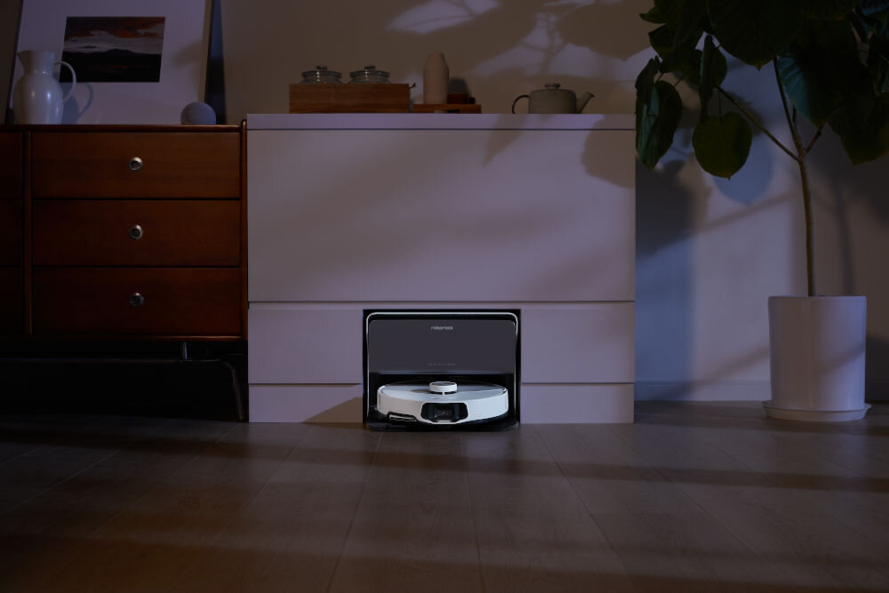 Robot sprzątający ROBOROCK S8 MaxV Ultra R02 z przyłączem wody standard nieskazitelnie czysty dom technologia sprzątania wygoda użytkowania lśnienie czystości więcej czsu przyszłość sprzątania