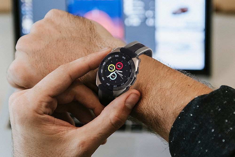 Smartwatch GARETT G11 opis cechy funkcje parametry specyfikacja