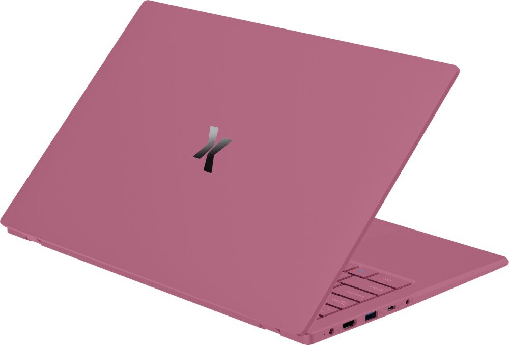 Laptop MAXCOM Office mBook14 Lite Plus Tył obudowy otwartego granatowego laptopa z widocznym srebrnym logo w kształcie litery X oraz portami bocznymi, kamera, głośniki, mikrofon