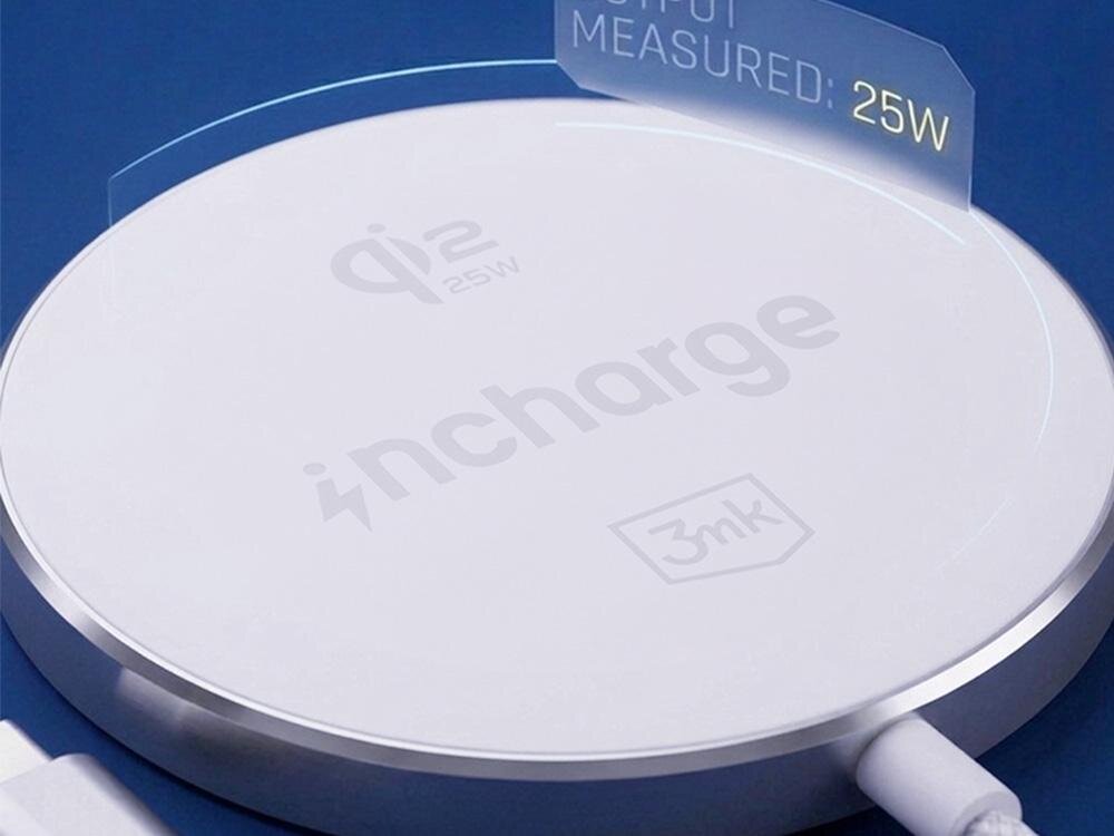 Biała ładowarka indukcyjna z widocznymi napisami \'Qi2 25W\', \'incharge\' oraz logo \'3mk\'. Na wyświetlaczu widnieje tekst \'OUTPUT MEASURED: 25W\'.