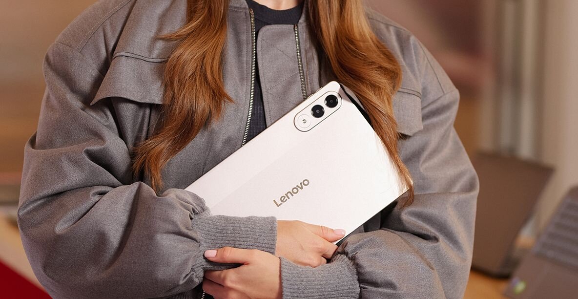Lenovo Yoga Tab smukła konstrukcja bateria krzemowo węglowa i mobilność