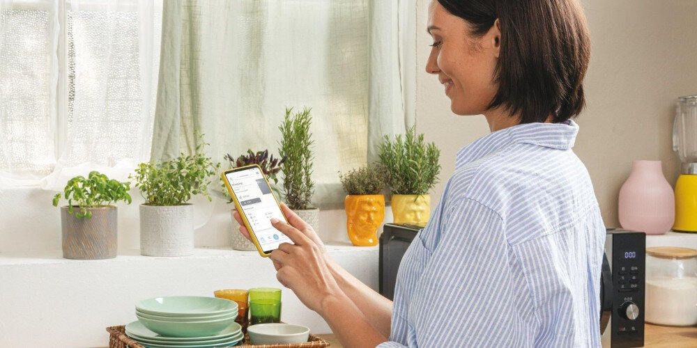 Zmywarka CANDY RapidÓ CIP 3E7L0W Zdalne sterowanie aplikacja hOn smartfon wifi ustawienie czasu zmywanie kontrola programy