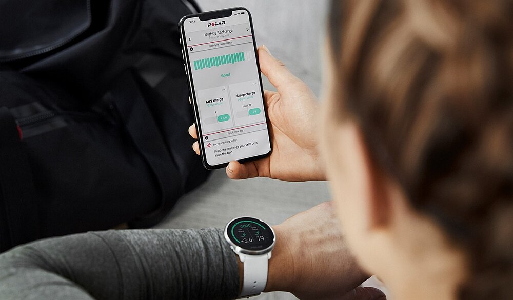 Zegarek sportowy POLAR Ignite funkcje gps czujniki aplikacje programy 