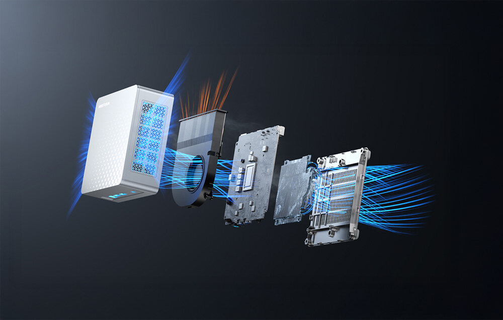Komputer MINISFORUM M1 Plus Przekrój techniczny komputera pokazujący system chłodzenia z wentylatorem, radiator i komponenty wewnętrzne.
