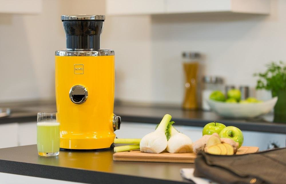 Wyciskarka do soku NOVIS Vita Juicer Czerwony DESIGN