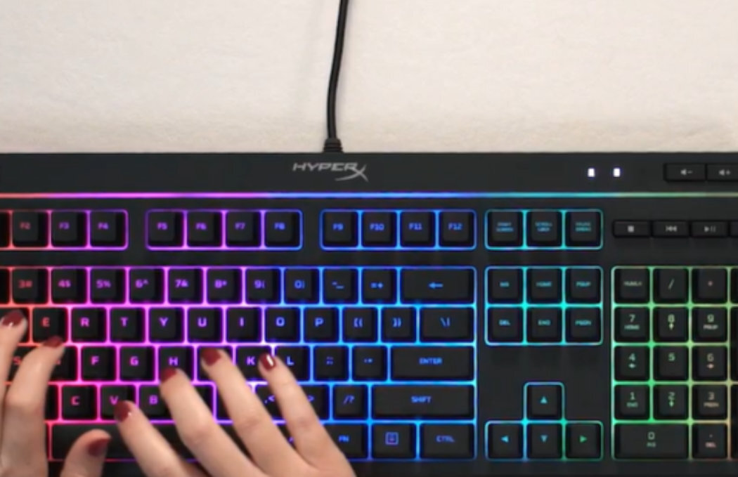 Klawiatura HYPERX Alloy Core RGB wyposażenie tryb klawisze zabawa pamięć regulacja dynamika podświetlenie trwałość
