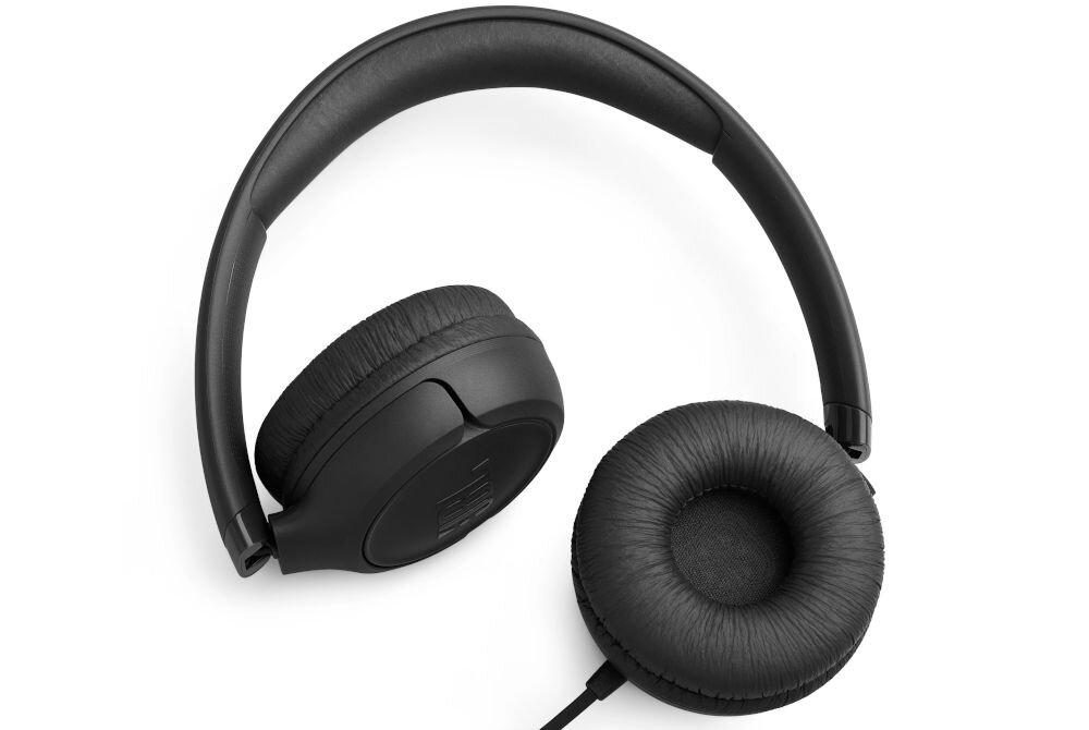 Słuchawki nauszne JBL Tune 530C USB-C komfort miękkie nauszniki lekka konstrukcja, złożone słuchawki na białym tle