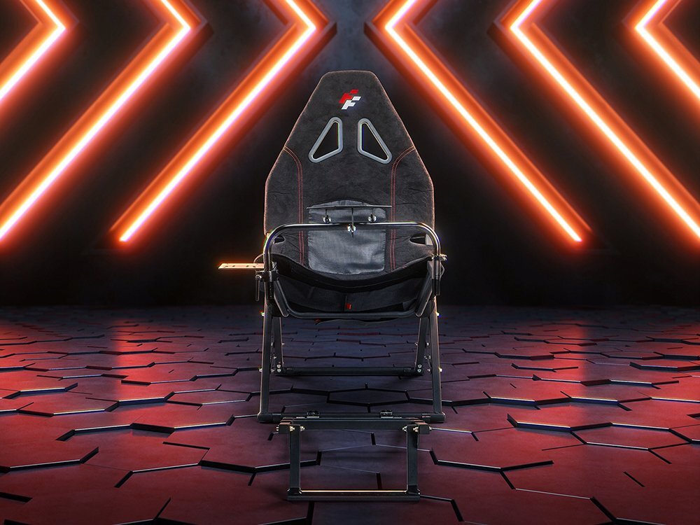 Kokpit FLASHFIRE Flashseat Lite F910 na tle pomieszczenia oświetlonego na czerwono.