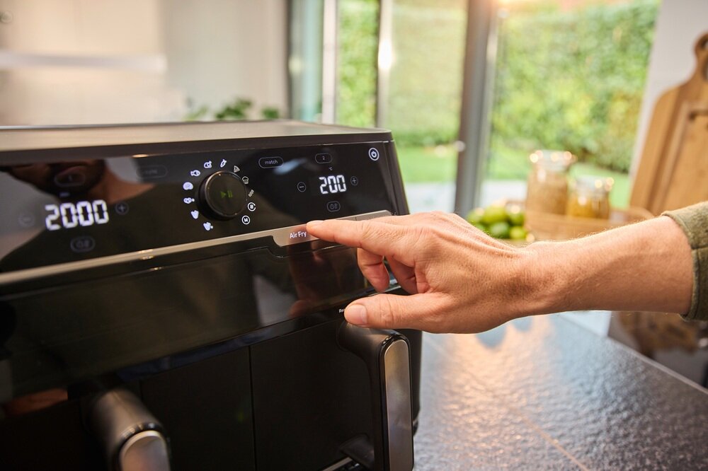 Air Fryer Frytkownica beztłuszczowa BRAUN TwinCook 5 TD5073 20 automatycznych programów, rózne potrawy, smażenie, pieczenie