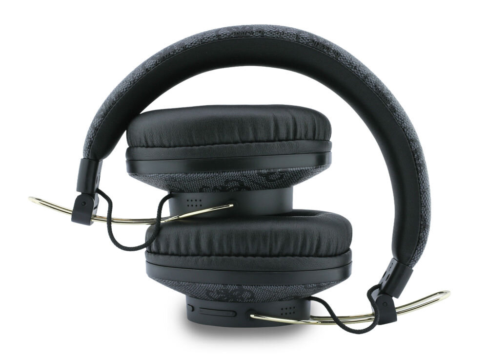 Czarne słuchawki nauszne z miękkimi poduszkami i pałąkiem pokrytym materiałem. Widoczne są metalowe elementy konstrukcyjne oraz otwory na obudowie nauszników.