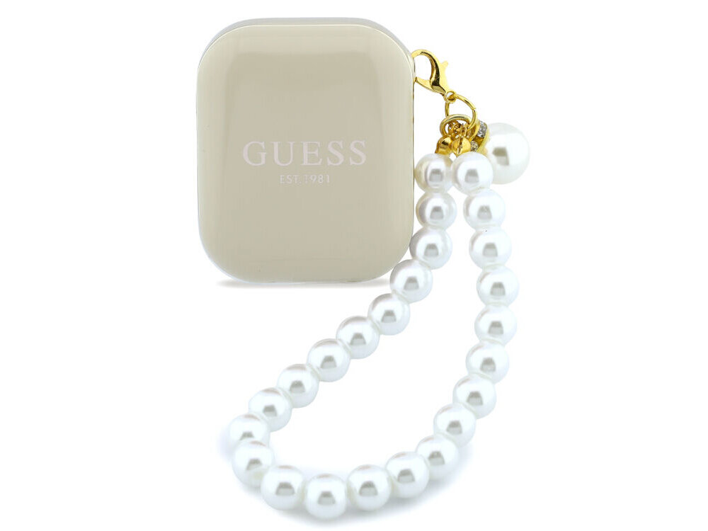 Słuchawki Guess Pearl Strap białe perły zawieszka elegancki design złote logo, etui ładujące na białym tle
