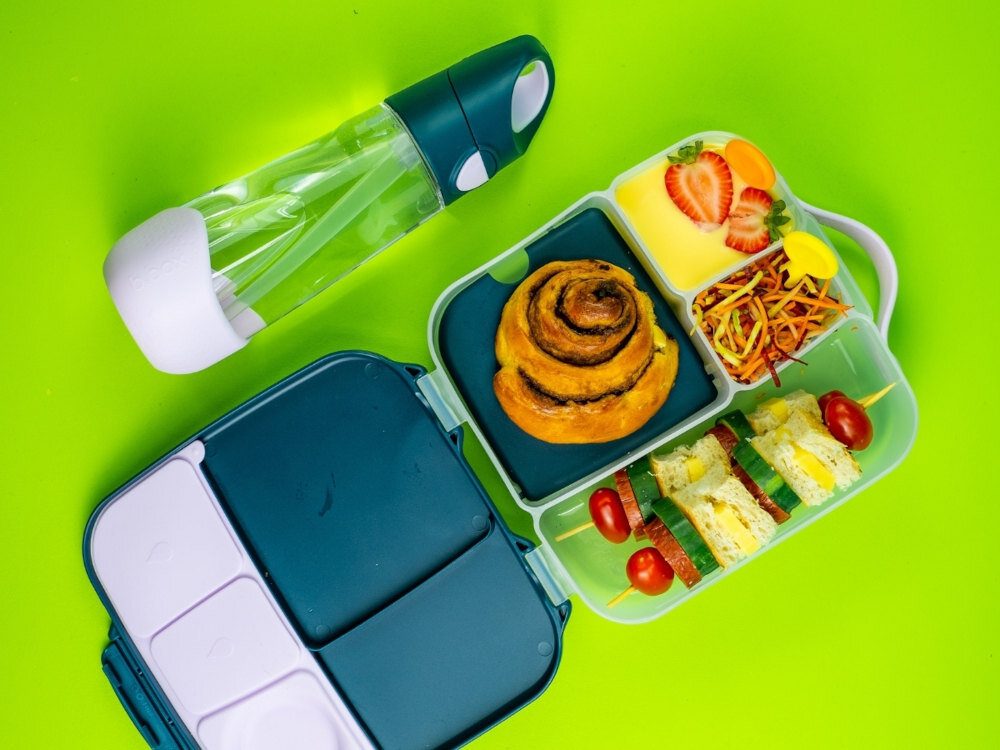 Butelka tritanowa B.BOX BB00225 Różowo-niebieski wygląd design prezentacja wizualizacja Butelka stworzona dla ruchu