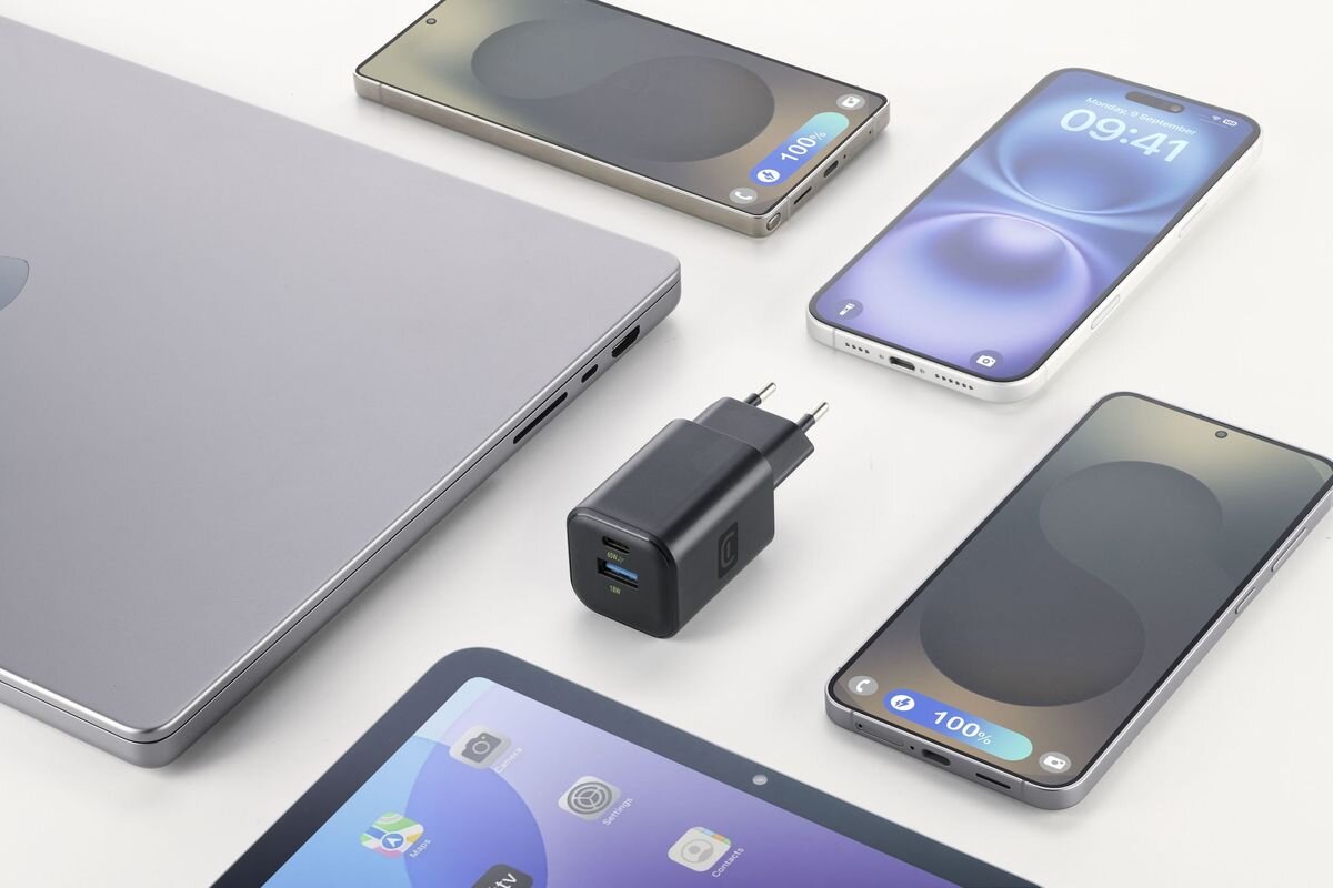 CELLULARLINE Mini 65 W komponentom GaN 90 x 40 x 40 mm torbie Solidna konstrukcja - ładowarka wśród smartofnów, laptopa i tabletu