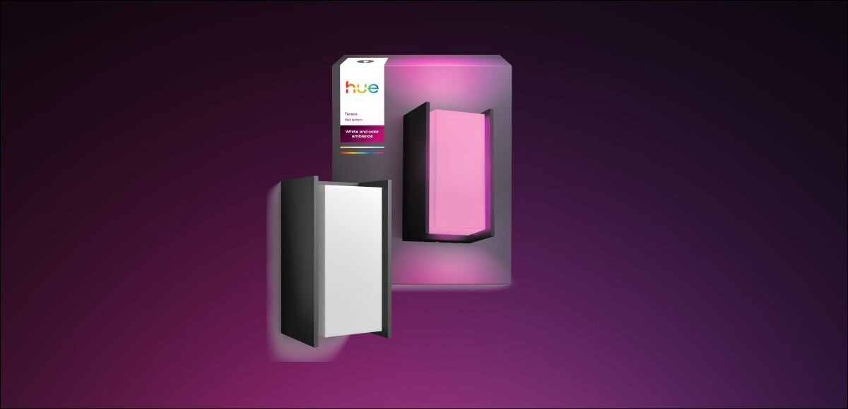 Kinkiet zewnętrzny PHILIPS HUE Turaco (Bluetooth, ZigBee), kinkiet, żarówka, E27, montażowe, Opakowanie i kinkiet zewnętrzny Philips Hue Turaco.