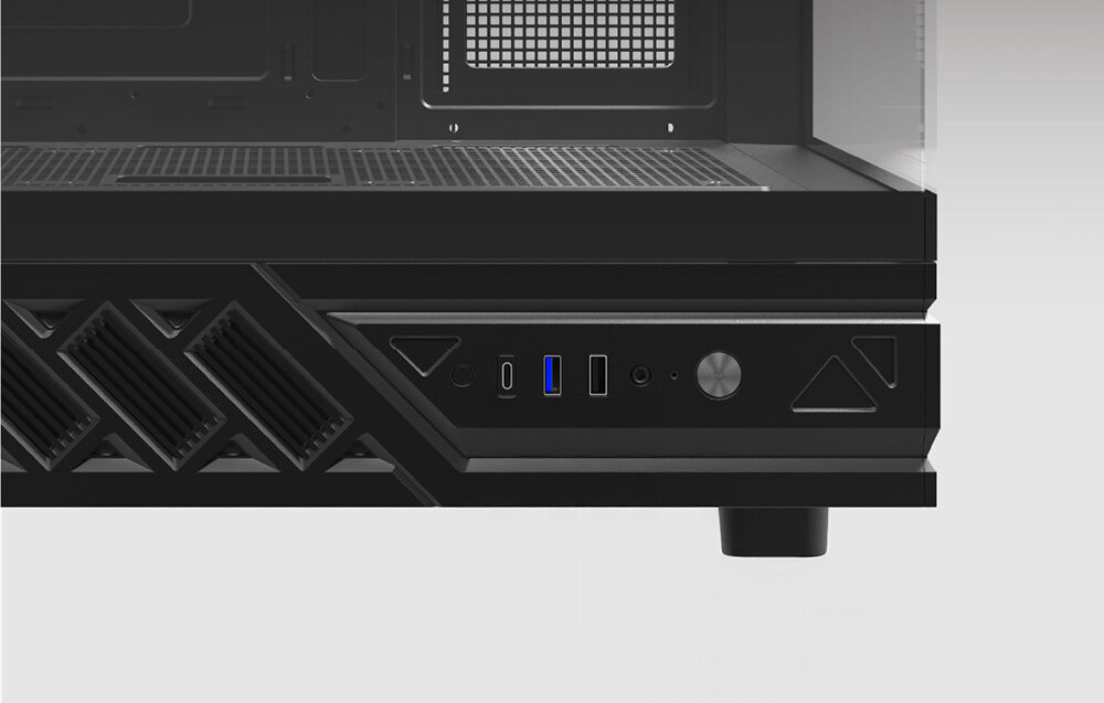 Obudowa DARKFLASH DS950V Czarny, USB-C, USB 3.0, USB 2.0, audio, Zbliżenie na dolny panel z portami i przyciskiem.