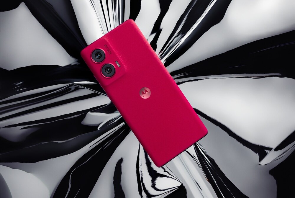 Smartfon MOTOROLA Edge 50 Fusion filmy ekran pOLED 6,67 144 Hz wyświetlacz  