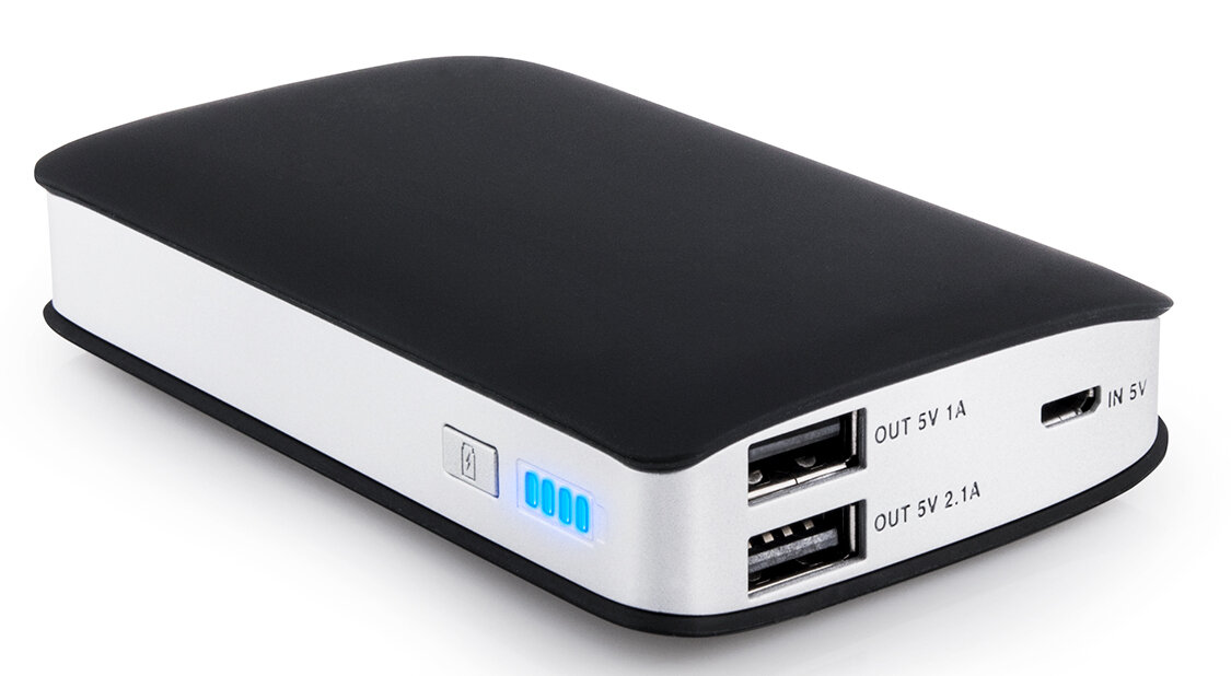 Powerbank XLINE 6600 mAh Czarny wyglad front bok skos waga rozmiar lekki maly diodowy wskaznik