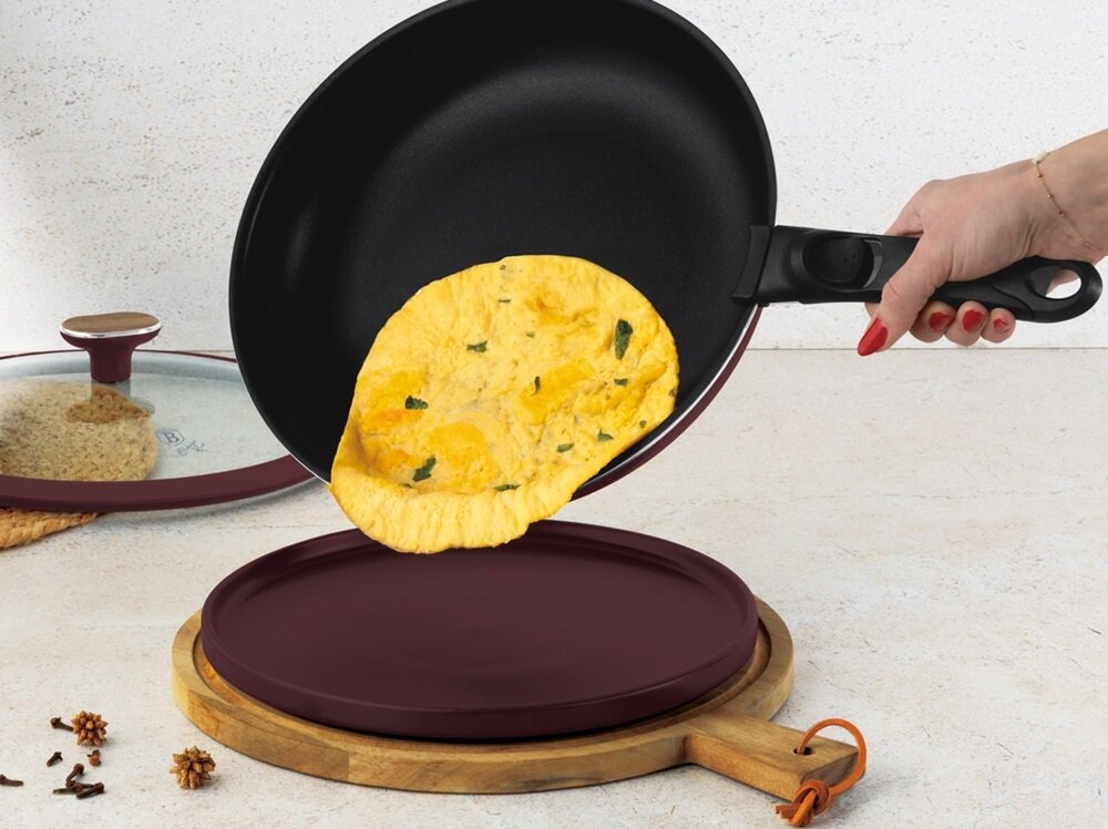 Zestaw patelni i garnków BERLINGER HAUS Leonardo Nordic BH-8418 13 elementów 3 inteligentne pokrywki smart lid, szkło hartowane, silikonowe uszczelki odporne na temperaturę