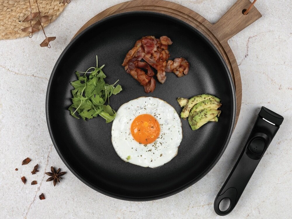 Zestaw patelni i garnków BERLINGER HAUS Deep Sea BH-8417 13 elementów materiały wolne od pfoa, bezpieczne dla zdrowia, łatwe utrzymanie czystości