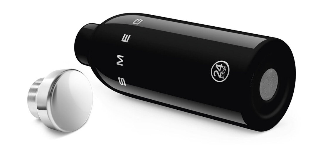 Butelka termiczna SMEG WBF01BL Czarny 500 ml Trwała stal nierdzewna Wysokiej jakości stal nierdzewna oszczędność i wygodę