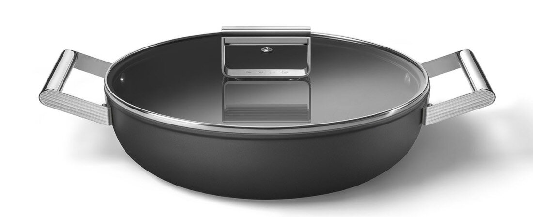 Patelnia SMEG 50's Style DPF2812BLM 28 cm Średnica 28 cm i szeroka powierzchnia