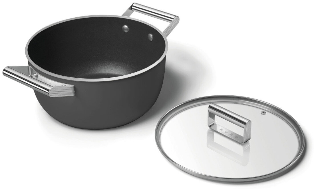 Garnek SMEG 50's Style CSF2412BLM 5.4L Równomierne nagrzewanie równomiernie rozprowadza ciepło potrawy kontrola posiłki