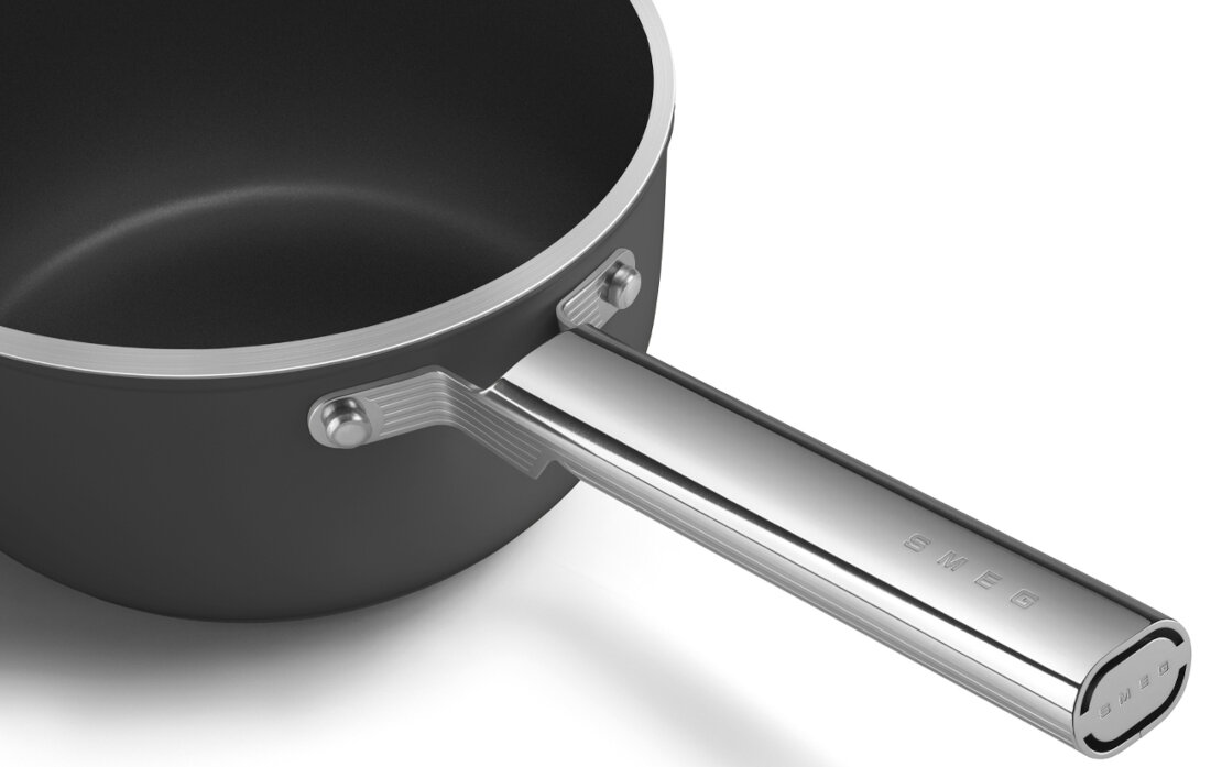 Rondel SMEG 50's Style SPF2012BLM 3.1L Zdrowe przygotowywanie Powłoka ceramiczna Brak PFAS, niklu i metali ciężkich